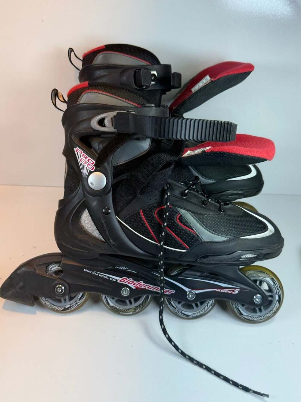 Bladerunner Pro 80 Inline Skates Size 10 Black Red ABEC 5
